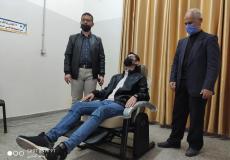 مدرسة ثانوية في غزة توفر كرسي مساج للمعلمين والطلاب