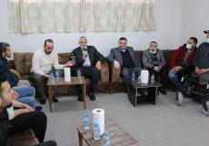 هنية يزور جرحى غزة في المشافي التركية