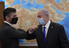 نتنياهو خلال استقباله السفير الاماراتي