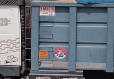 اقتصاد غزة تتخذ إجراءً بشأن ضبط عملية تحميل "الرمال" على الشاحنات