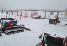 ثلوج كثيفة بجبل الشيخ واستمرار إغلاقه أمنياً