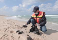 سلطة المياه تصدر بياناً حول تسرب النفط قبالة ساحل المتوسط