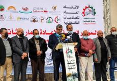 رجال أعمال وتجار يطالبون الحكومة الفلسطينية بدعم القطاع الصناعي في غزة