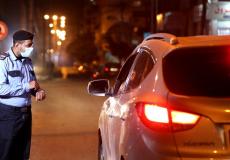 احتجاز مركبات خالفت قرار الإغلاق بغزة