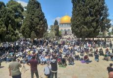 أداء صلاة الجمعة في المسجد الأقصى