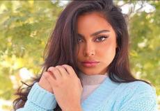 الفنانة فاطمة المؤمن