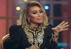 مايا دياب خلال برنامج المعرفة على قناة المحور