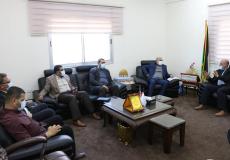اجتماع نقابة الموظفين مع وكيل مالية غزة