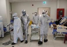 أطباء في مواجهة تفشي فايروس كورونا