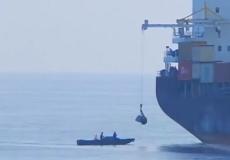 سفينة ايرانية في البحر الأحمر