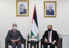 وزير الاقتصاد الفلسطيني والسفير البرازيلي يبحثان التعاون الاقتصادي