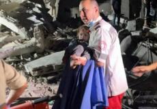 انتشال اطفال من غزة