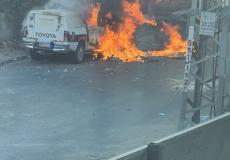 إحراق سيّارات شرطة في كفر قاسم