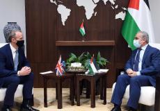 لقاء رئيس الوزراء الفلسطيني اشتية مع وزير الخارجية البريطاني