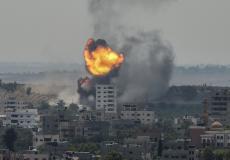 غارة اسرائيلية تستهدف بناية سكنية في غزة
