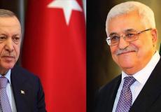 الرئيس محمود عباس ونظيره التركي رجب طيب أردوغان