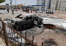 قتيلان إسرائيليان بصاروخ أصاب مبنى مباشرة في عسقلان