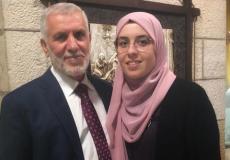 الأسيرة بشرى الطويل ووالدها