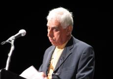 الشاعر سعدي يوسف