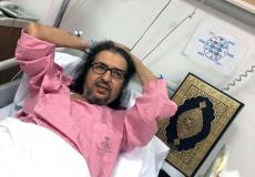 الفنان خالد سامي أثناء تلقيه العلاج.jpg