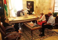 معايعة خلال استقبالها لممثلة جمعية مكاتب السفر اليونانية ماغدولينا اثناسيدو