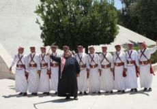 عبد الرحمن الخطيب مع فرقة معان للفنون الشعبية