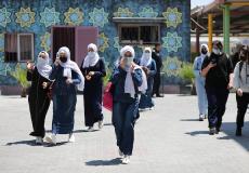 طالبات الثانوية العامة في غزة عقب تقديم الامتحان- APA