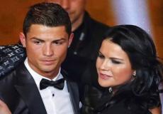 النجم البرتغالي مع شقيقته