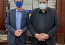 صبري صيدم مع ممثل الاتحاد الاوروبي