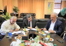 توقيع اتفاقيتين لفتح مكتبين لوزارة الداخلية في الخليل