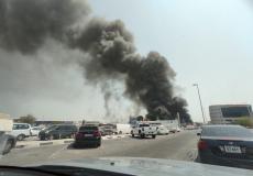 الحريق في مستودع للأدوات البلاستيكية في شارع بورسعيد بدبي