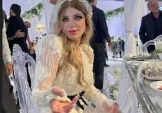 ياسمين الخطيب تحيى موضة فساتين الزفاف الأبيض والأسود من جديد