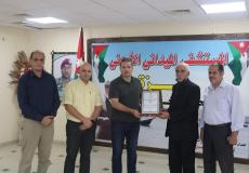 محافظ غزة يكرم باسم الرئيس المستشفى الميداني الاردني وقائده