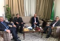 أبو هولي يبحث مع الأمين العام المساعد للجامعة العربية مستجدات الأزمة المالية للأونروا