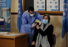 يتوفر لقاحي سبوتنيك وفايزر في مراكز الأونروا بغزة