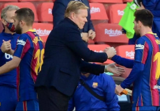 ميسي والمدرب الهولندي كومان