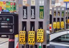 الحكومة البريطانية تستعين بالجيش بعد تفاقم أزمة الوقود