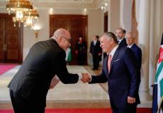 سفير إسرائيل لدى الأردن يُسلم أوراق اعتماده للملك عبد الله الثاني