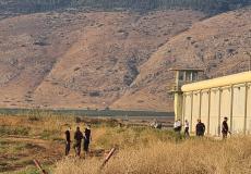 عمليات البحث خارج سجن جلبوع