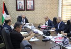 اشتية ترأس الاجتماع في الخليل