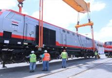 مصر توقع عقدا بمبلغ ضخم لخط سكك حديدية فائق السرعة