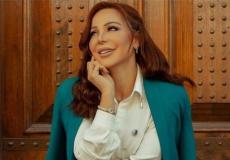 سوزان نجم الدين - فنانة سورية