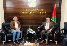 لقاء الدعليس مع المنسق الأممي وينسلاند في غزة