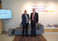 رئيس البنك الدولي ديفيد مالباس يكرم صندوق "ابتكار" بجائزة تقديرية