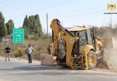 الشؤون المدنية تشرف على إزالة مخلفات الحاجز العسكري