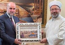 الهباش يلتقي برئيس الشؤون الدينية التركية