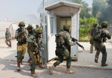 جنود اسرائيليون أثناء اجراء تمربنات للجبهة الداخلية قبل يومين شمال اسرائيل  "AFP"