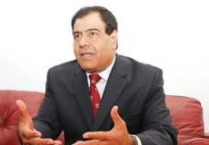 الطبيب الفلسطيني عز الدين أبو العيش