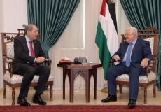 الرئيس الفلسطيني محمود عباس يستقبل وزير خارجية الاردن أيمن الصفدي