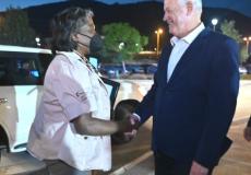 لقاء السفيرة الأمريكية مع بيني غانتس